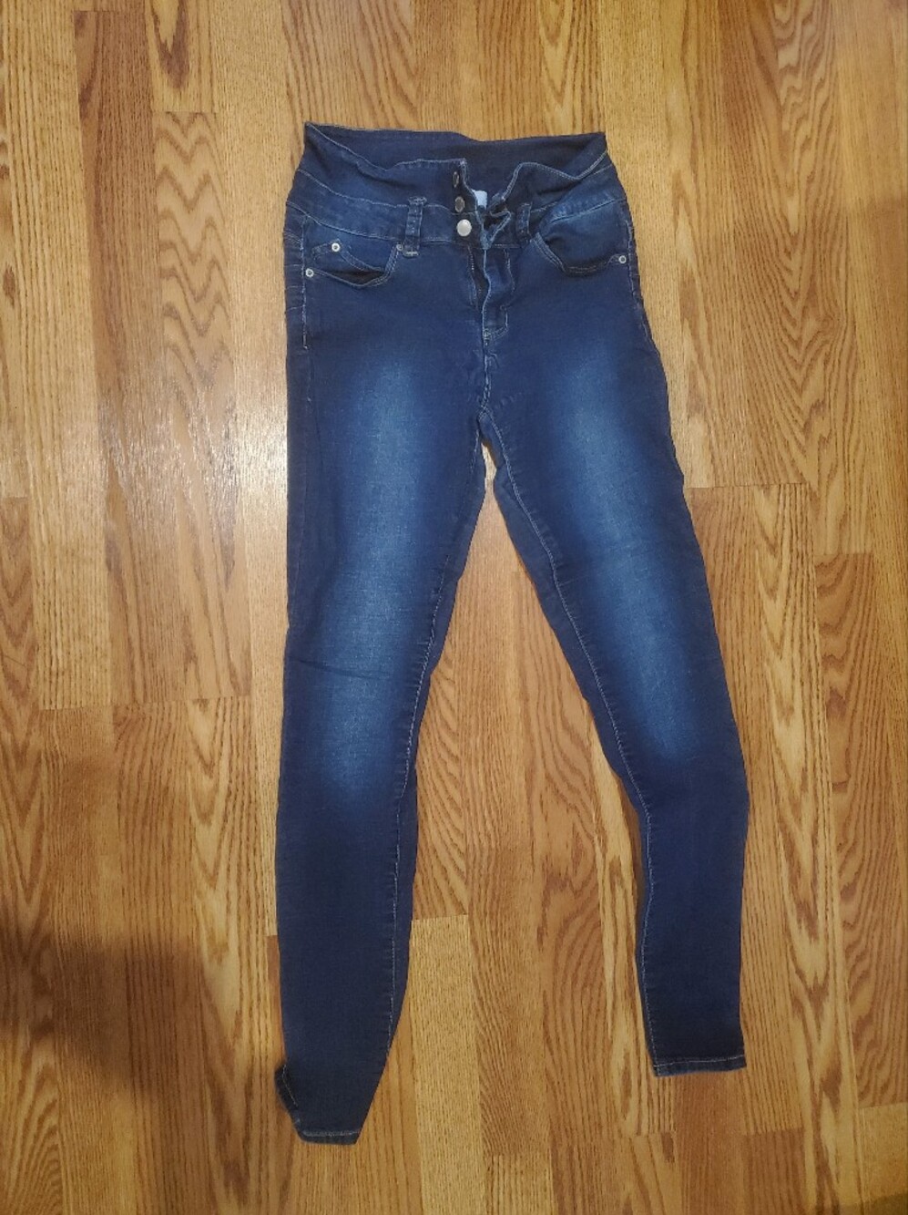 Women’s Dark Blue High-Rise Skinny Jeans